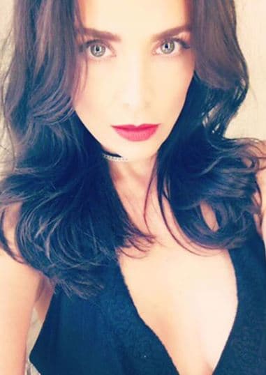 Asimismo, Lisset manifestó que su ruptura con Bichir fue complicada a tal grado que ella debió acudir con un especialista:"No me levantaba de la cama, lloré, lo saqué, me fui a terapia, de pronto estás en un estado donde no encuentras la puerta y hay que acudir a la ayuda", explicó.