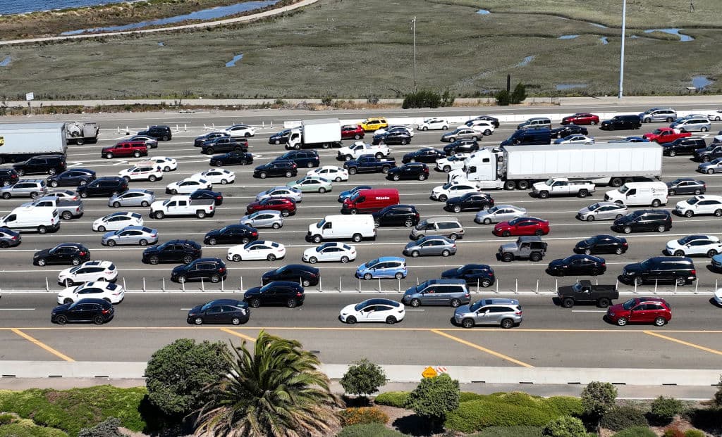 Para obtener más información sobre las previsiones de viaje de Acción de Gracias de la AAA, pueden visitar 
<a href="https://newsroom.aaa.com/2023/11/aaa-thanksgiving-holiday-travel-period-forecast/">aquí</a>.