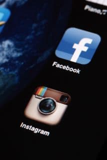 Facebook le permitirá a sus usuarios comprar desde su red