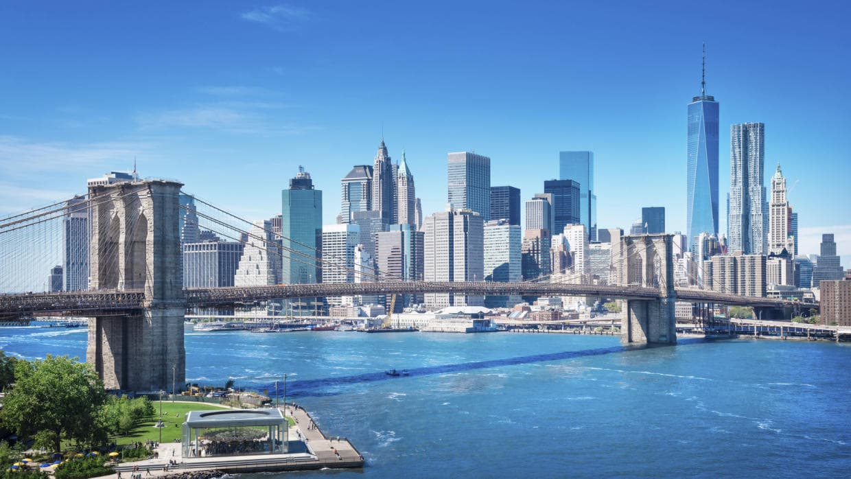 <b>Nueva York: </b>La ciudad domina no solo por su transporte terrestre sino también por su liderazgo en transporte marítimo, aéreo y ferroviario.