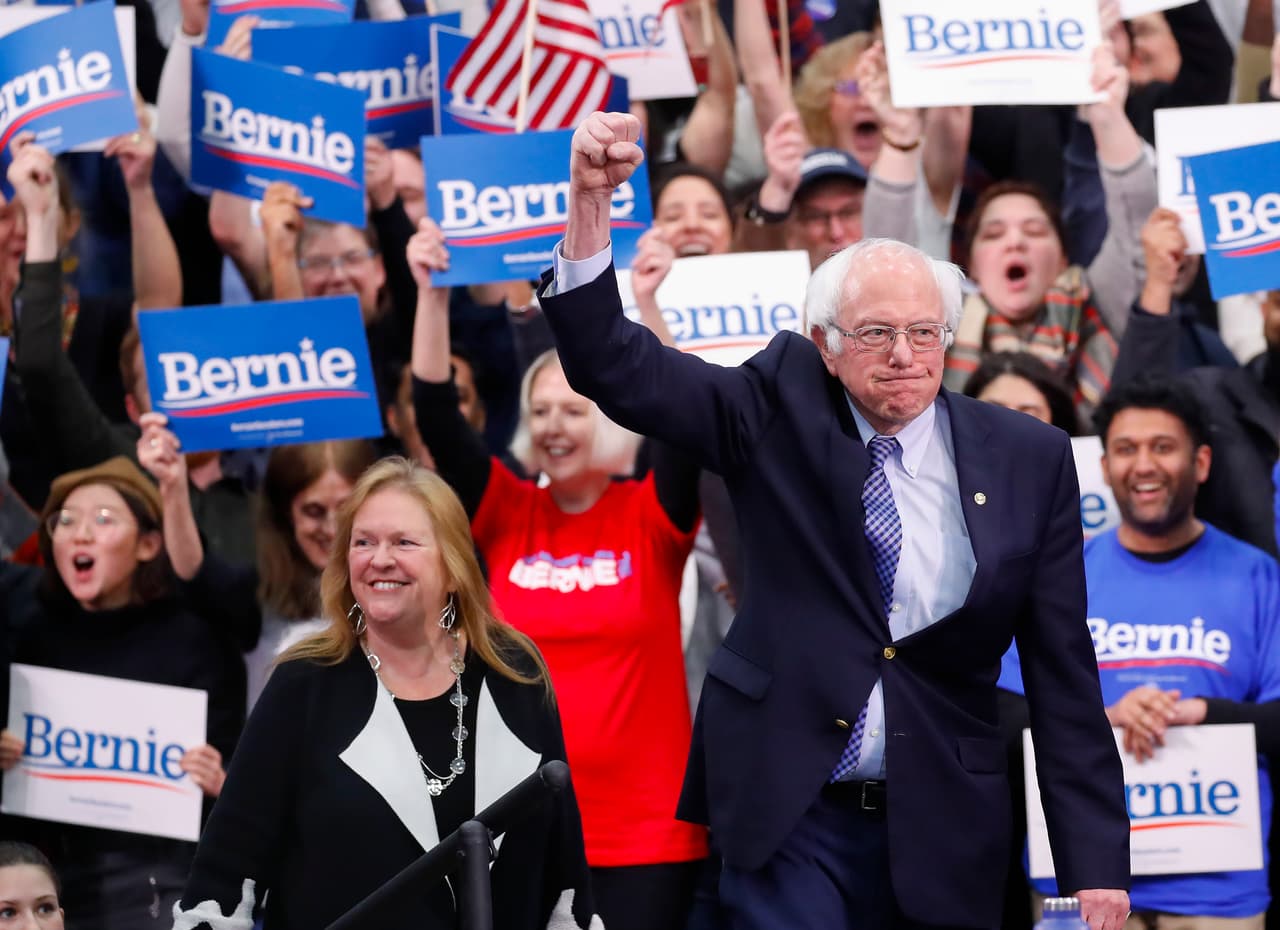 Sanders gana New Hampshire, pero no se aclara la carrera demócrata por la nominación presidencial
