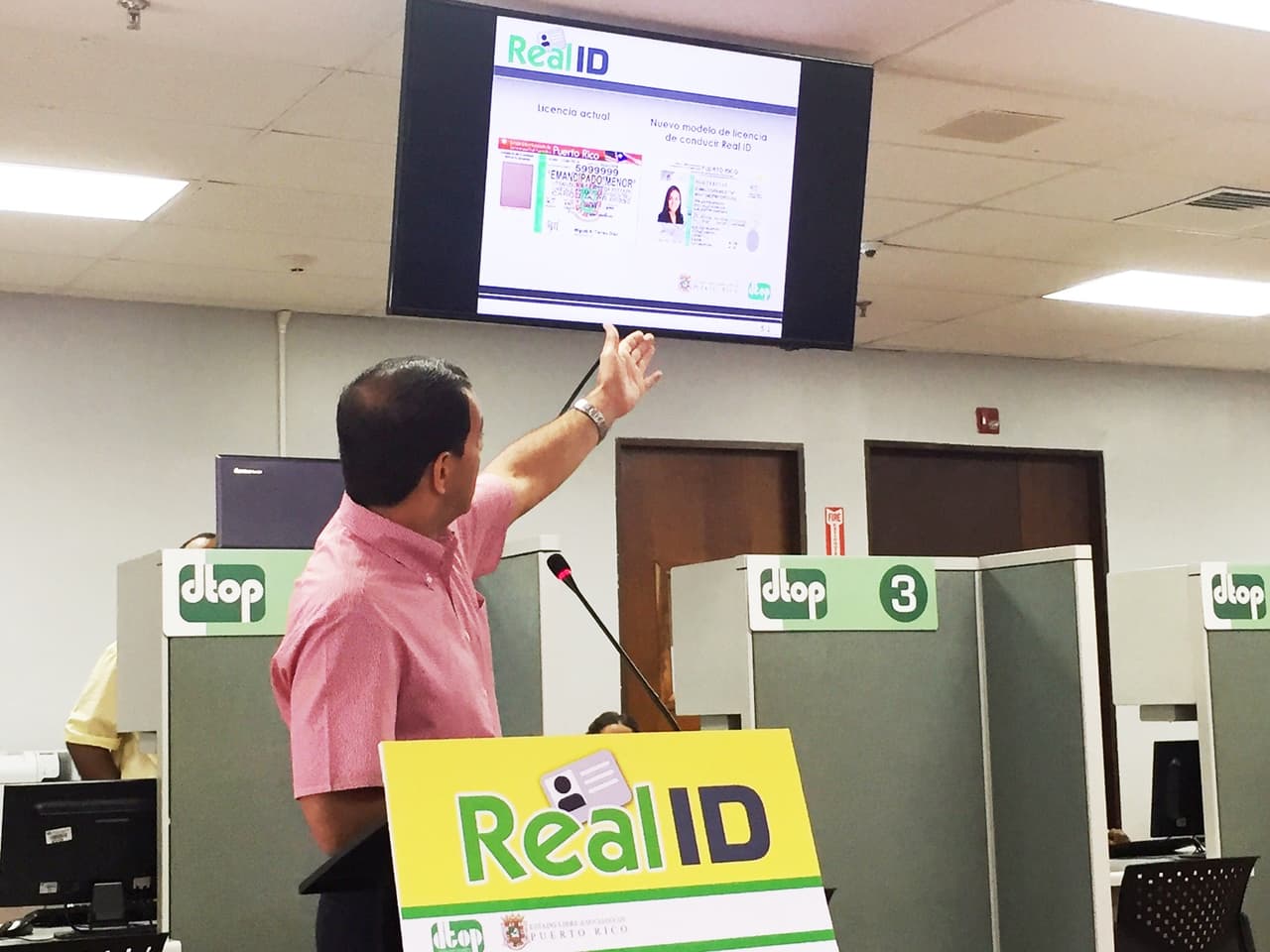 Nuevo formato de licencias de conducir e identificaciones que comenzarán a partir del lunes 25 de abril.