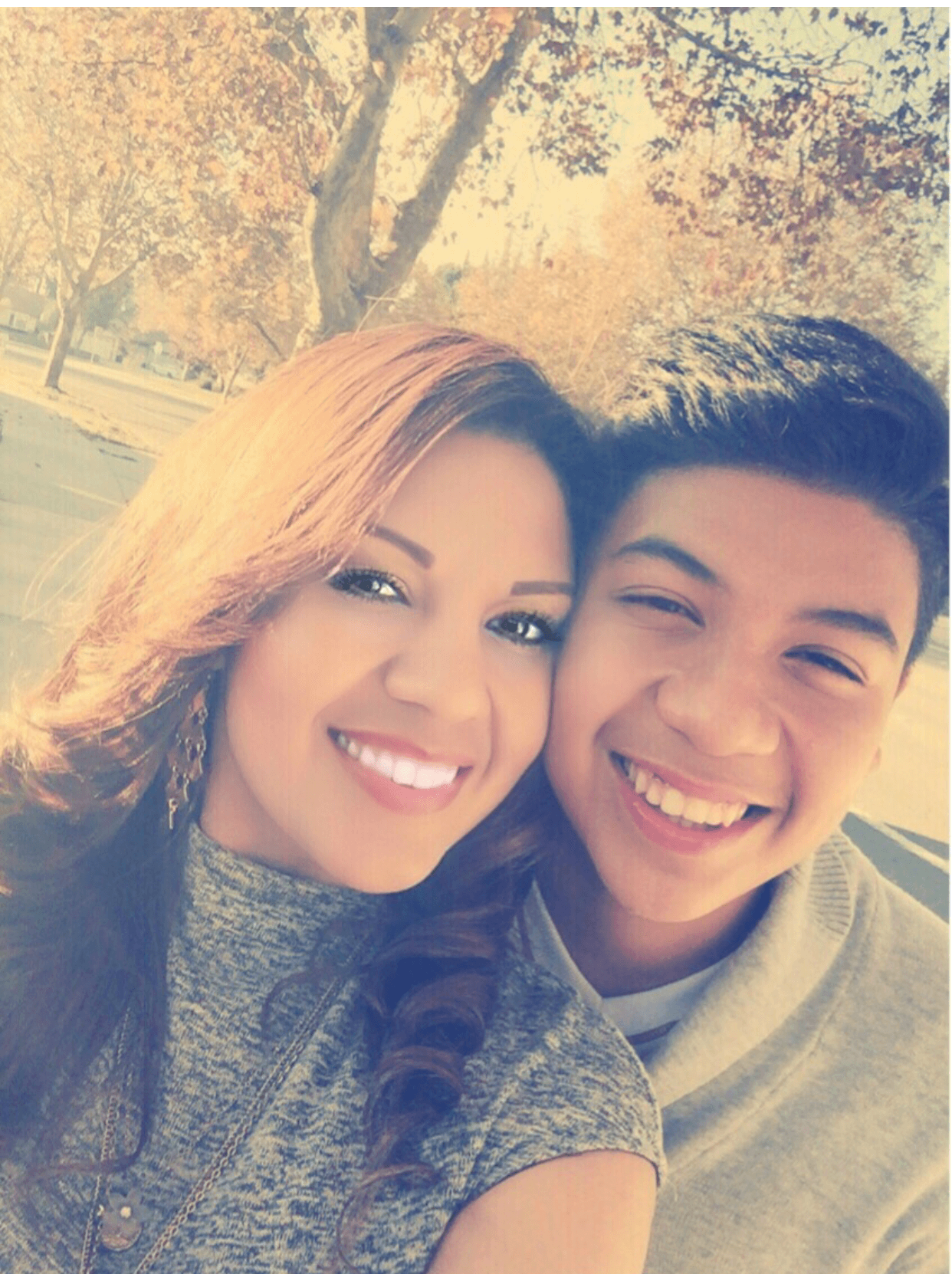 Ricardo le debe su éxito a su madre y se describe como un chico chistoso y humilde.