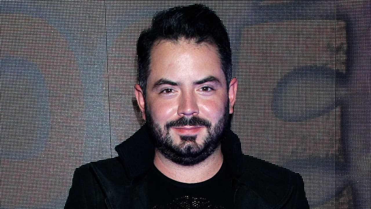 José Eduardo Derbez pagó 500 dólares por su cambio de look y se arrepintió al instante