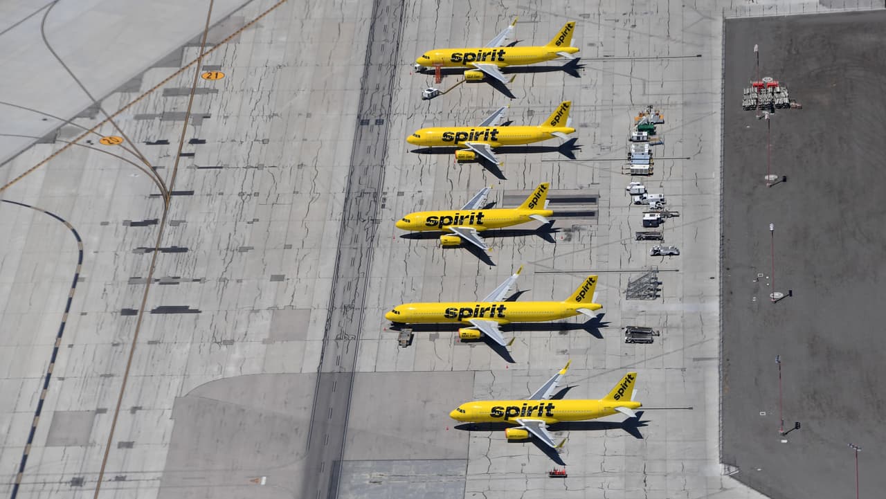 "Añadirá puestos de trabajo de calidad": Spirit Airlines abre centro de mantenimiento de aeronaves en Houston 