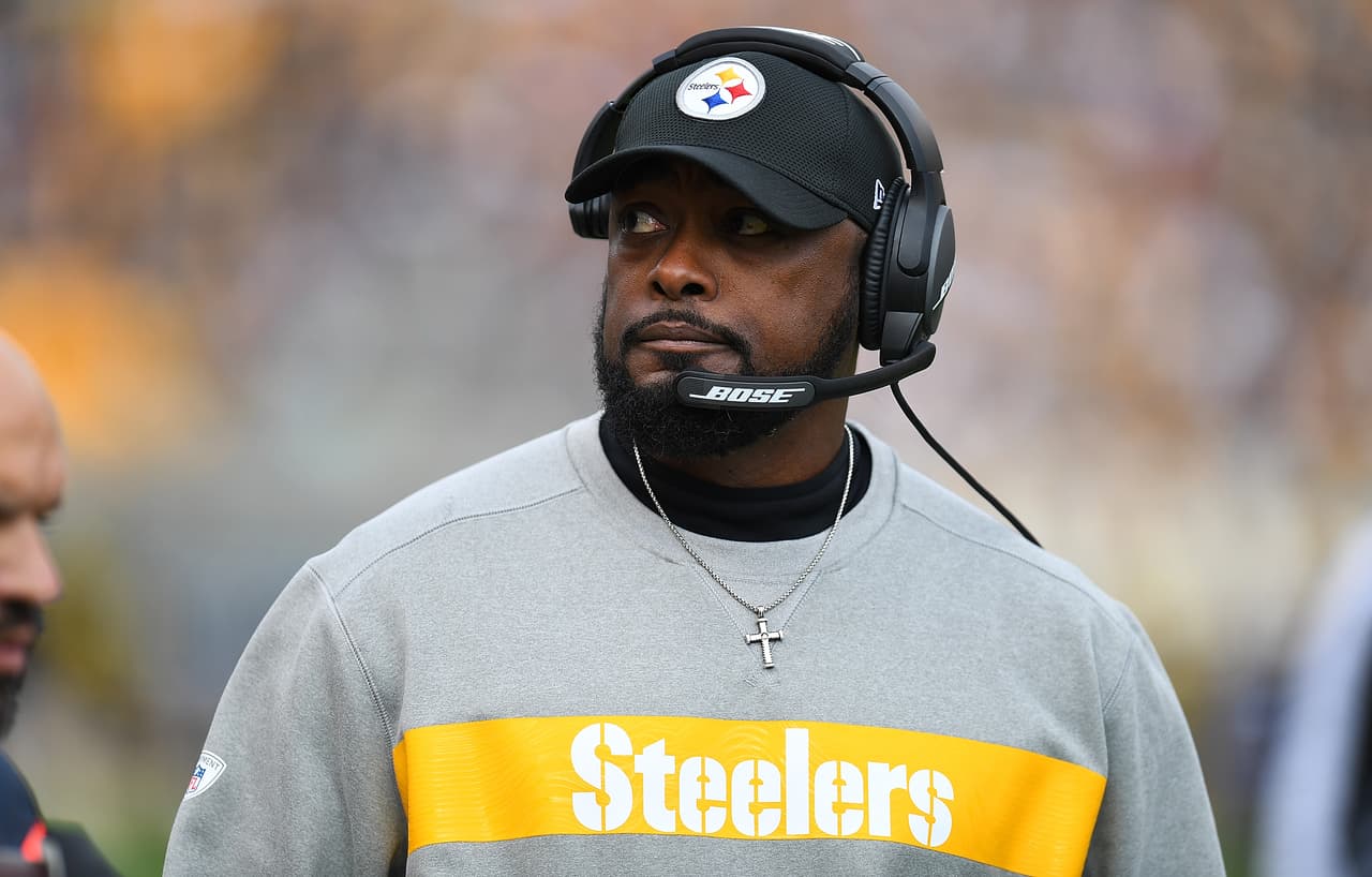 Mike Tomlin deja de ser entrenador de Pittsburgh Steelers tras 19 años