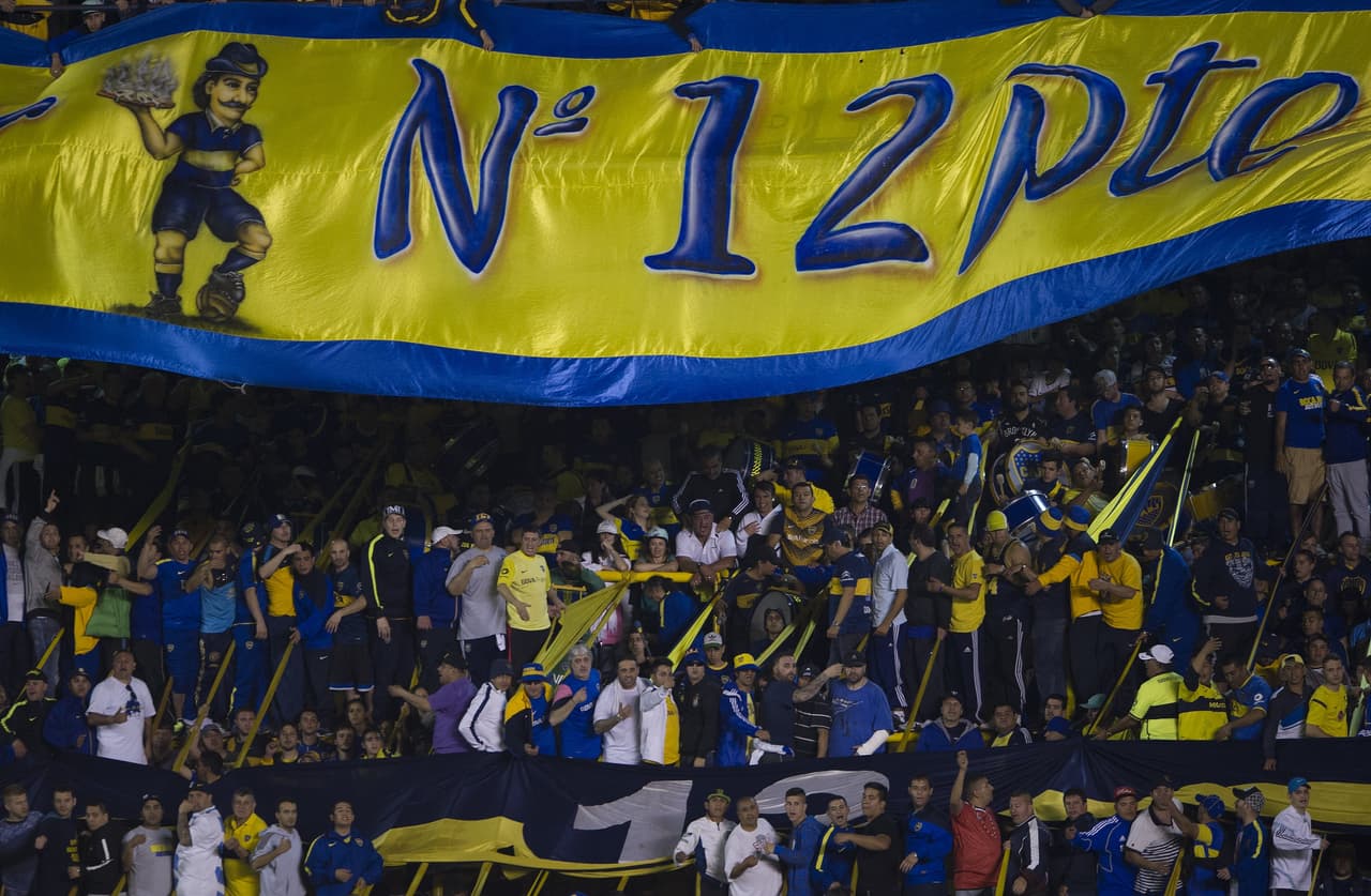 'La 12' es el nombre de la barra más popular del Club Atlético Boca Juniors.