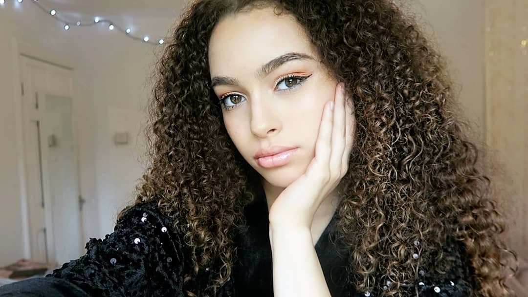 Y relataron que la noche anterior a su muerte vio una película con su familia que incluía una escena de suicidio, según reseñó 
<a href="https://www.theguardian.com/uk-news/2019/sep/09/cloud-atlas-child-actor-mya-lecia-naylor-died-misadventure-says-coroner" target="_blank">The Guardian</a>.