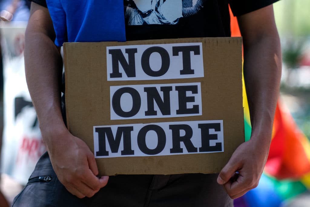 US-CRIME-shooting-PROTEST-weapons