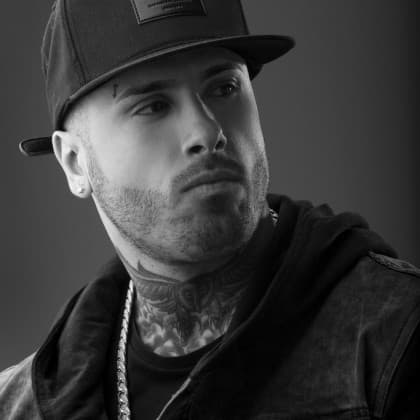El cantante Nicky Jam y la modelo Angélica Cruz pusieron fin a su relación tras 18 meses de matrimonio.