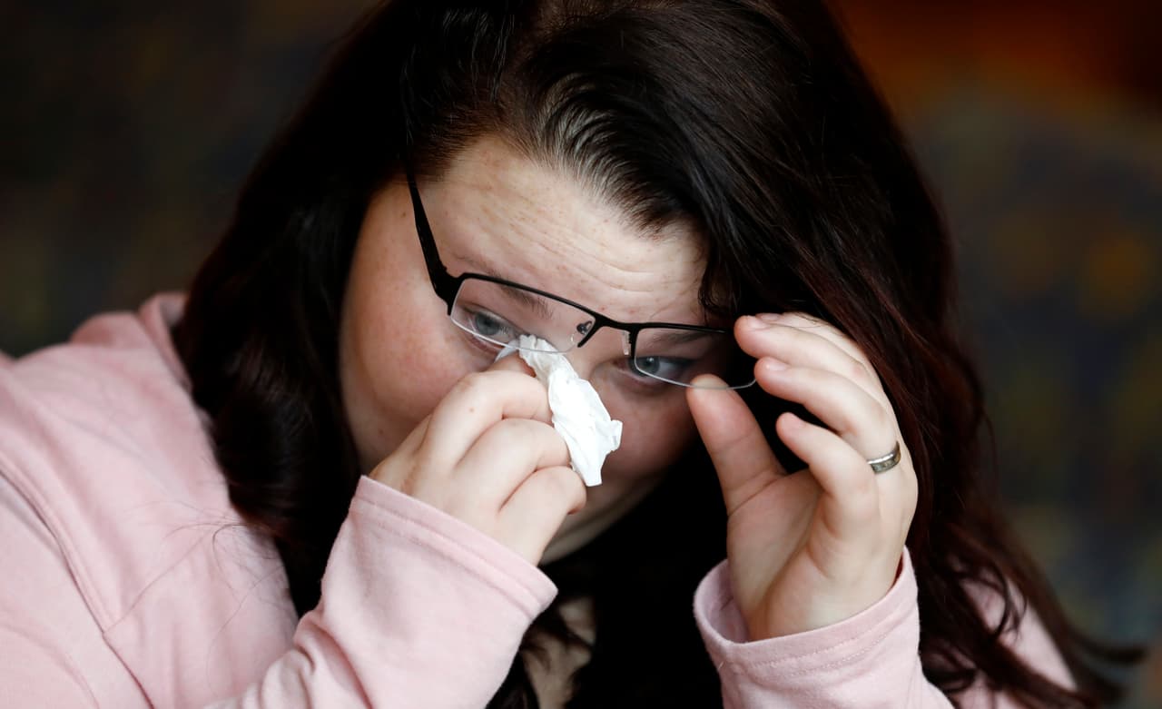 “Me sentí orgullosa”, dijo Ross sobre Sandness. Ross y Sandness dicen que son como una familia ahora. Planean forjar una relación más estrecha y Sandness dijo que aportará a un fondo para la educación de Leonard.
<br>