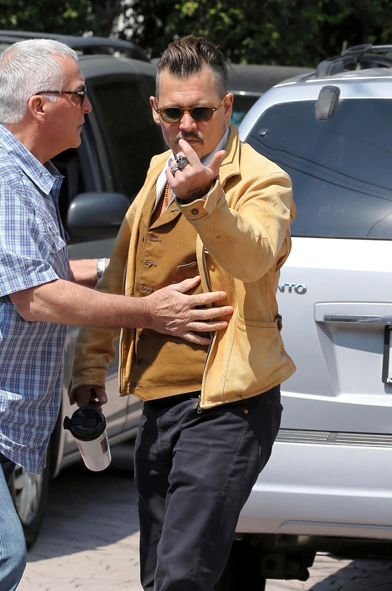 En el verano de 2016, salió de una cita con el doctor y no aguantó que lo estuvieran retratando varios paparazzi.