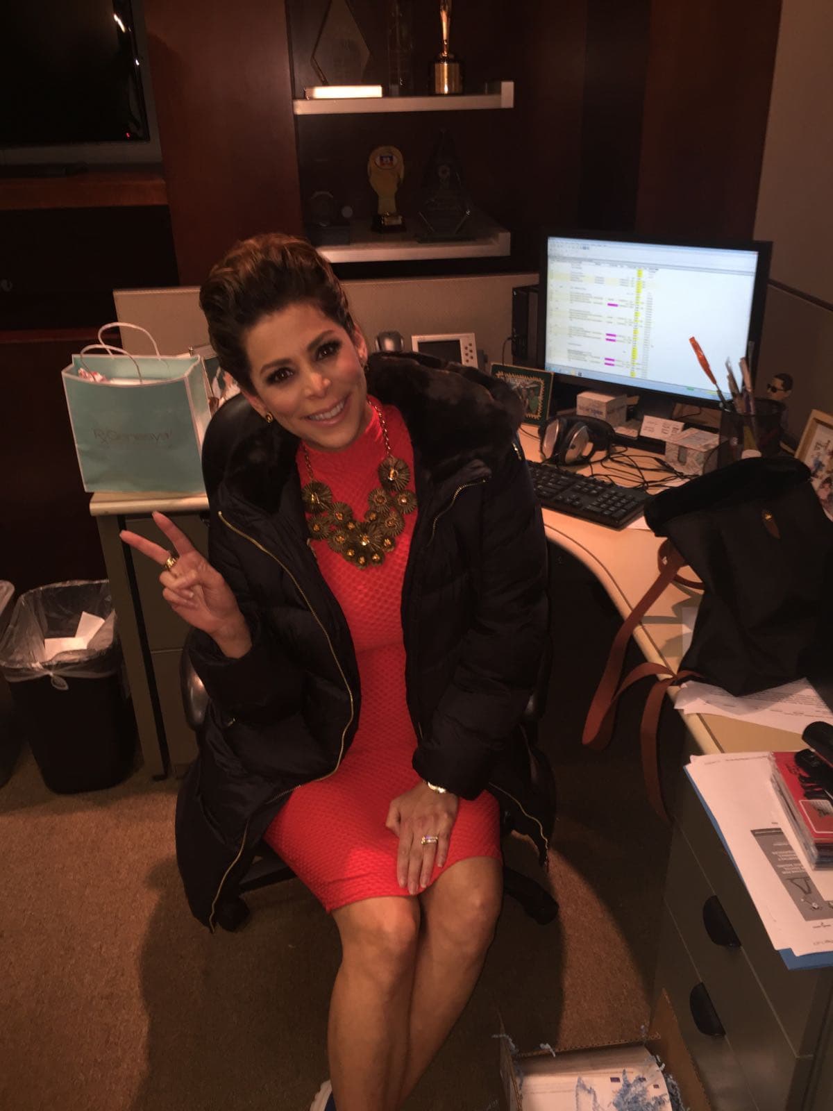 Lourdes Stephen y Jomari Goyso no descansan para traerte lo más fresco del espectáculo.