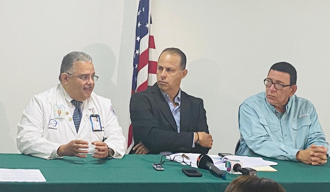 <div class="cms-textAlign-center">
 Inspección ocular en el Hospital Universitario y el Pediátrico del Centro Médico de Río Piedras
</div>