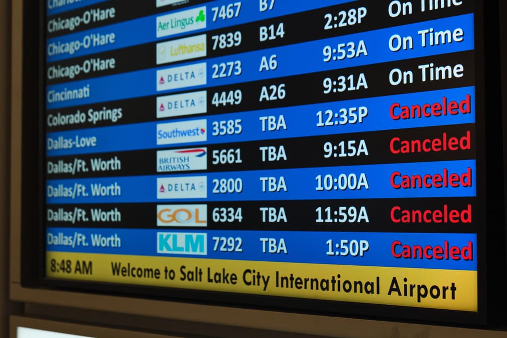 Tormenta invernal en EE UU cancela y retrasa miles de vuelos este lunes: Aerolíneas más afectadas