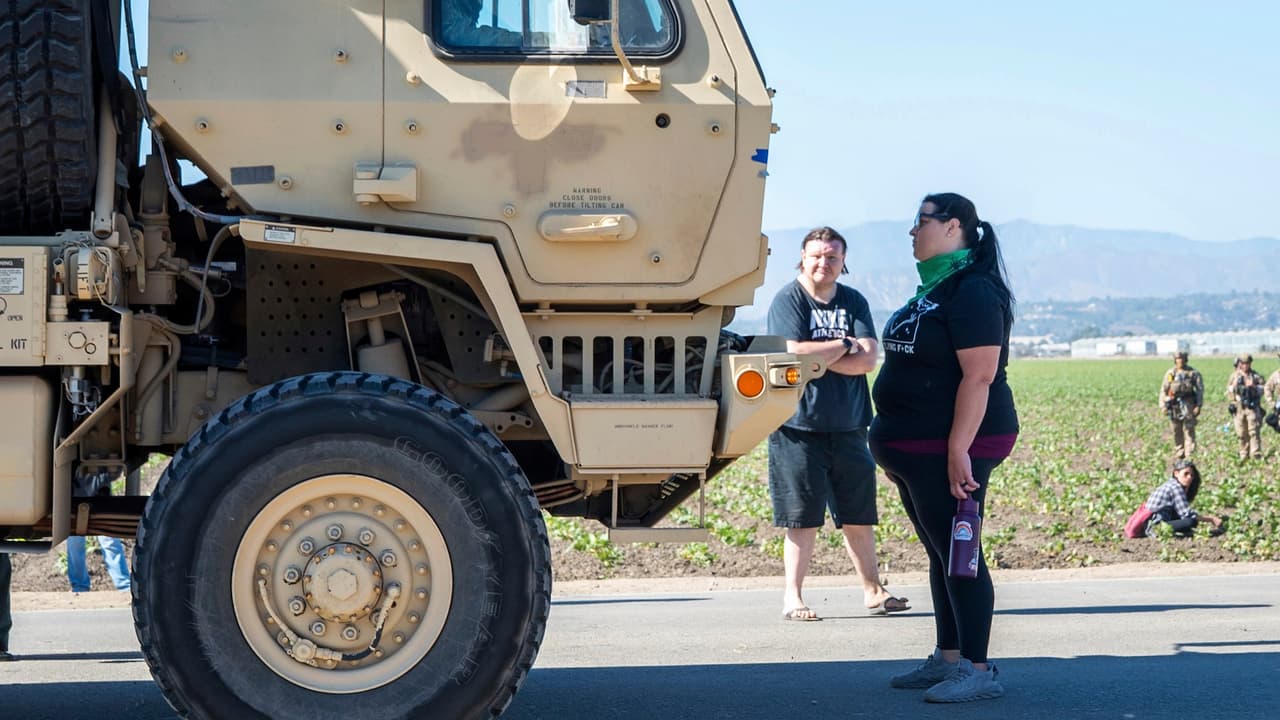 El Sheriff del Condado de Ventura también confirmó que 
<b>sus agentes no participaron en el operativo</b>, limitándose al control vehicular y seguridad perimetral en la zona.