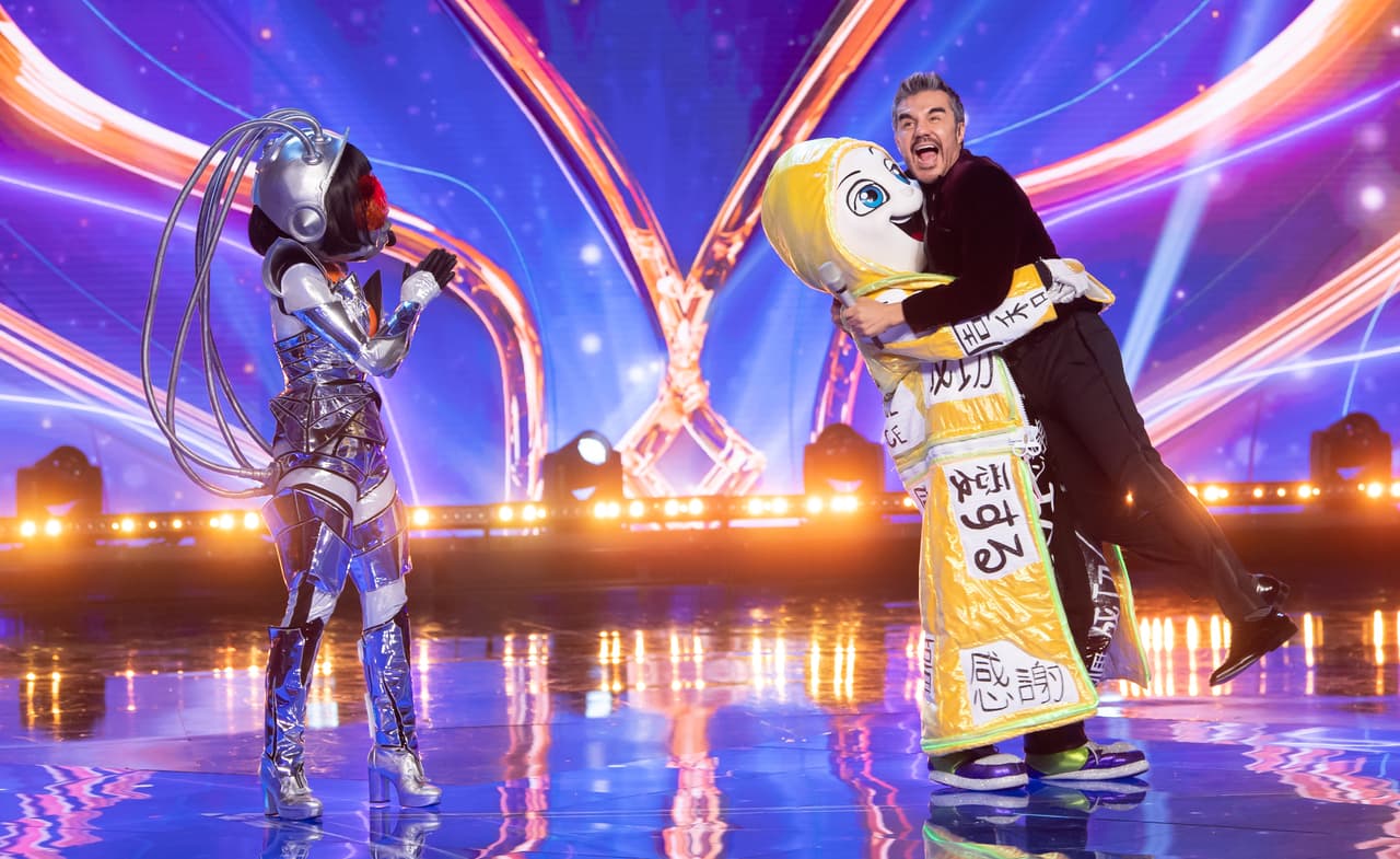 Tras este primer enfrentamiento triple, los investigadores decidieron darle su voto a Carnívora, mientras que el público eligió que avanzara La Hueva, por lo que Androide quedó en riesgo de eliminación.