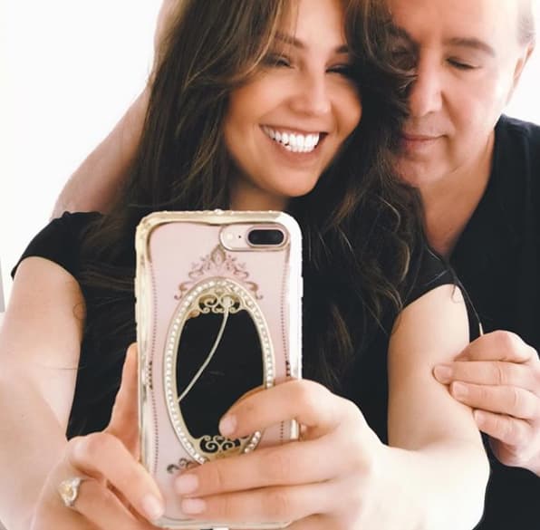 La pareja no deja de darse demostraciones de amor y compartirlas en sus redes sociales. Definitivamente tienen un matrimonio digno de una película romántica.