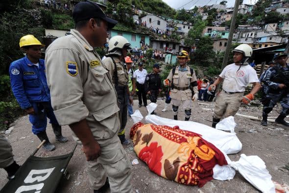El reporte divulgado el martes por la CNDH, que comprende de enero de 2000 a junio de 2010, se denomina "La seguridad pública, una prioridad en la agenda nacional".