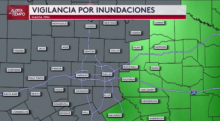 Debido a las lluvias, se
<b>ha emitido una vigilancia por inundaciones al este del Metroplex, excluyendo Dallas - Fort Worth</b>. Se insta a las personas en
<b>Kaufman, Navarro, Hunt y otras áreas cercanas</b> a estar atentas a los avisos. Aquellos que
<b>viven en zonas propensas a inundaciones deben tomar precauciones adicionales</b>.