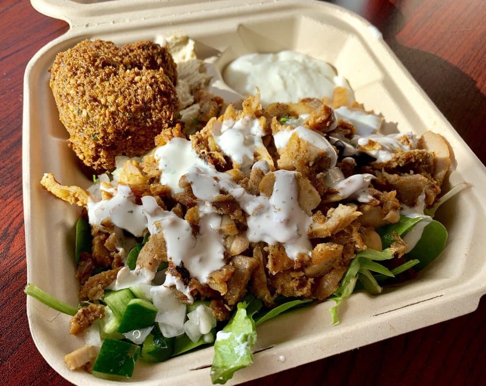 El restaurant
<b>Achilles de Santa Clara</b> ocupa el puesto 37, pero es uno de los 20 mejores del estado de California. Son especialistas en comida mediterránea y del medio oriente, por lo que los Kebab son la especialidad.