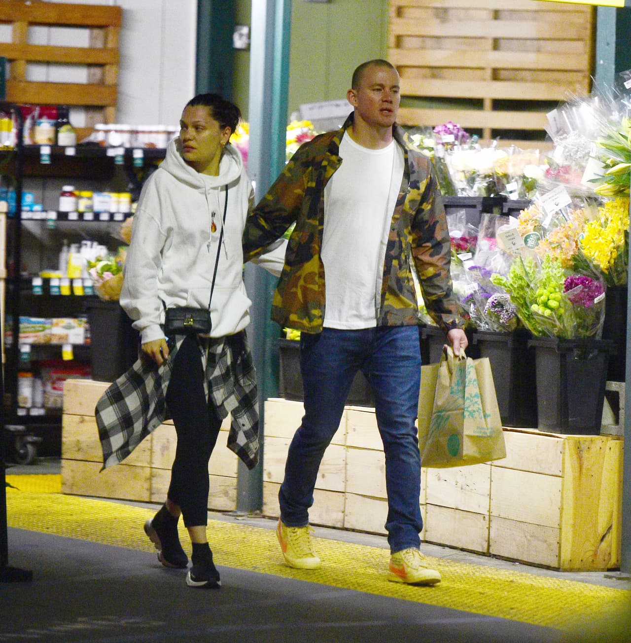 "Channing Tatum y Jessie J 
<b>se separaron hace aproximadamente un mes</b>", reveló un informante a la revista 
<b>Us Weekly</b>, primera en reportar sobre el rompimiento.