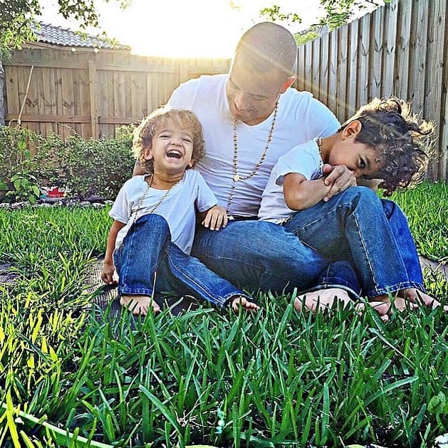 Este día del padre Nacho estará pasándola genial.