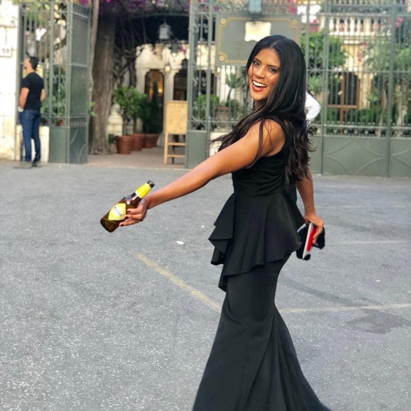 La pareja de enamorados fueron invitados a una boda de personas muy cercanas a Francesco. El enlace nupcial se llevó a cabo en una preciosa iglesia de Taormina.