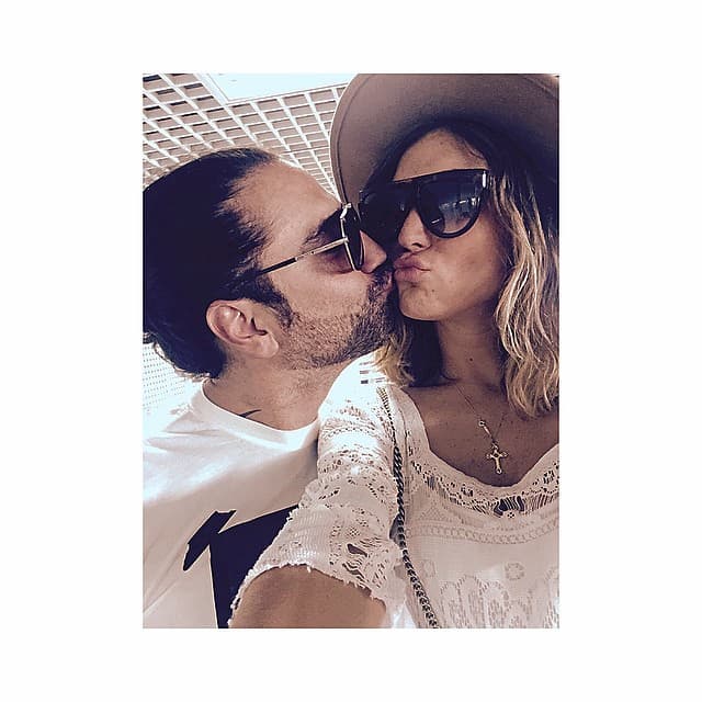 Esa no era la primera vez que su relación tambaleaba, ya que en mayo de 2012 se publicó en varios medios que la pareja había terminado, unas semanas después de haber hecho oficial su romance.