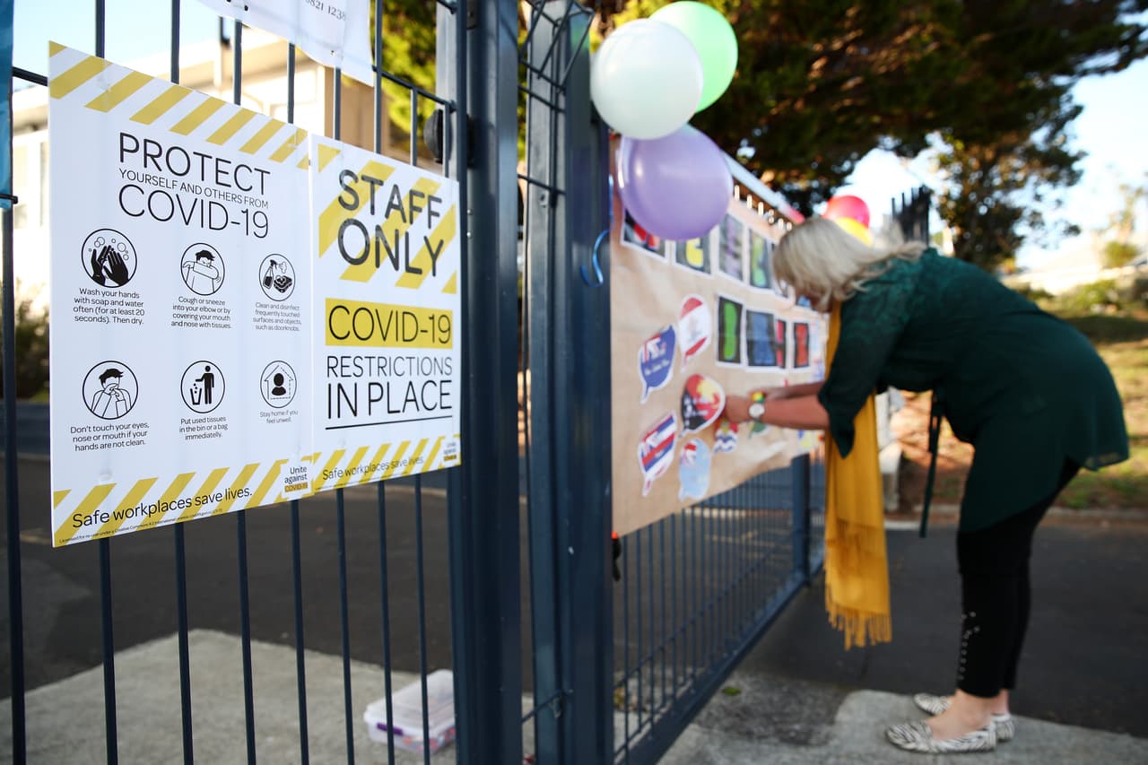 <b>Del Valle ISD </b>
<br>
<br>La junta escolar de Del Valle aprobó una resolución para que el superintendente implemente un mandato de cubrebocas en todas las propiedades del distrito.