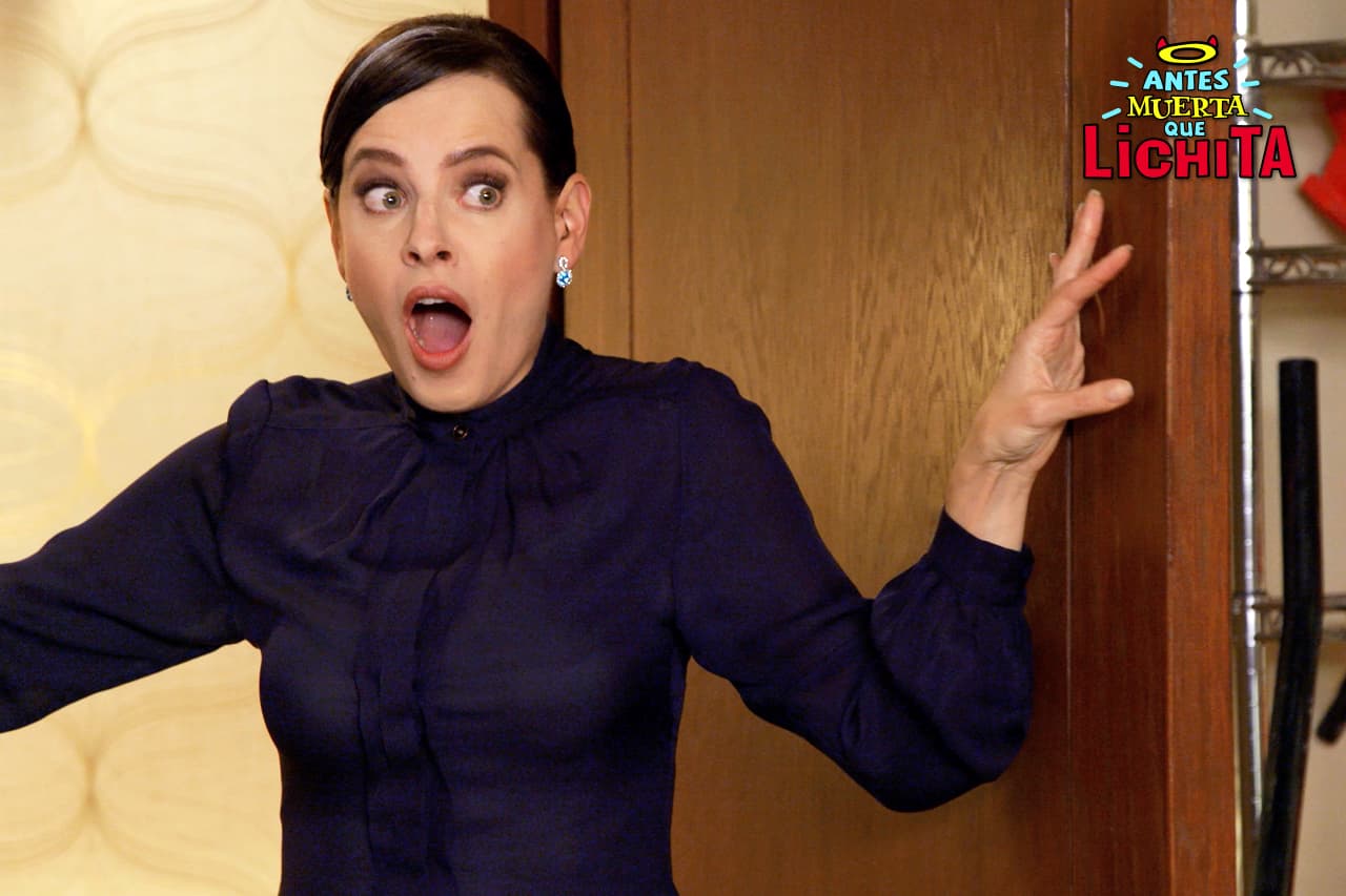 Beatriz se escandaliza al descubrir que Luciana y Gumaro son amantes.