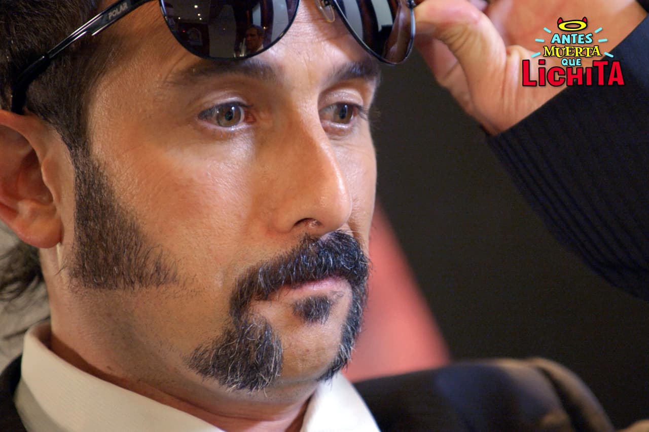 Draco le consigue trabajo a Gumaro como el nuevo guardaespaldas de don Augusto.