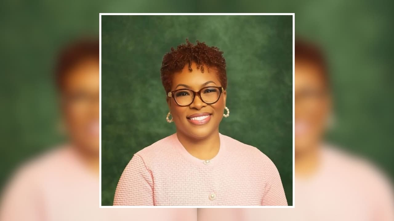 Quién es Tiffany Moore Russell: perfil, trayectoria y propuestas de la candidata a la alcaldía del condado de Orange
