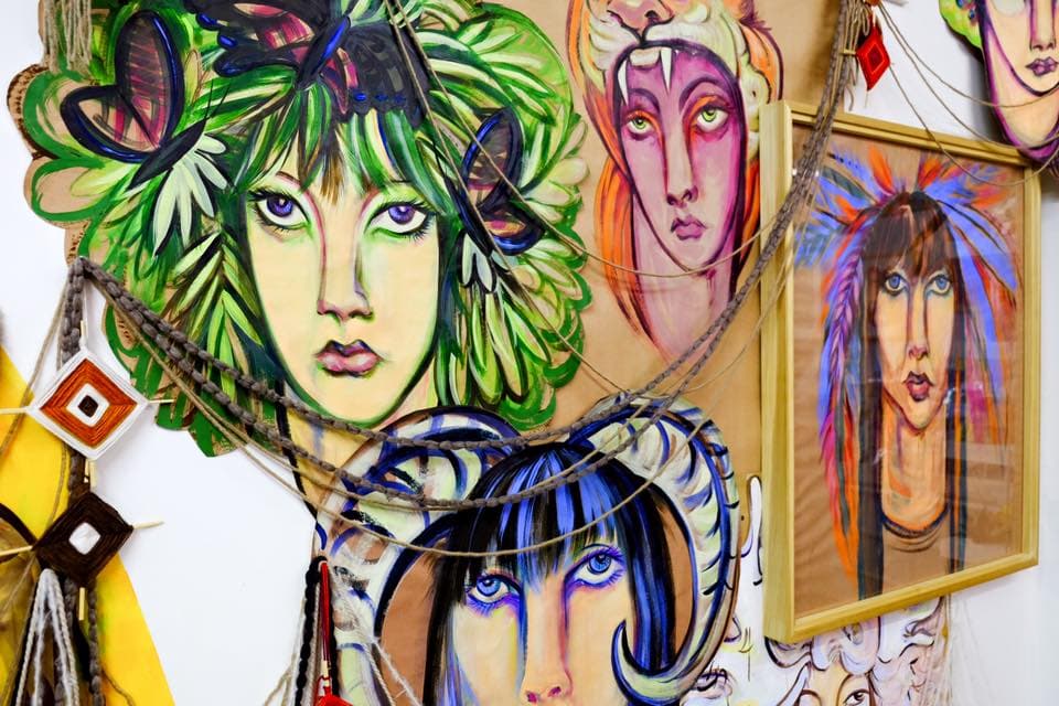 Una galería de arte en Pilsen que hace un homenaje al barrio