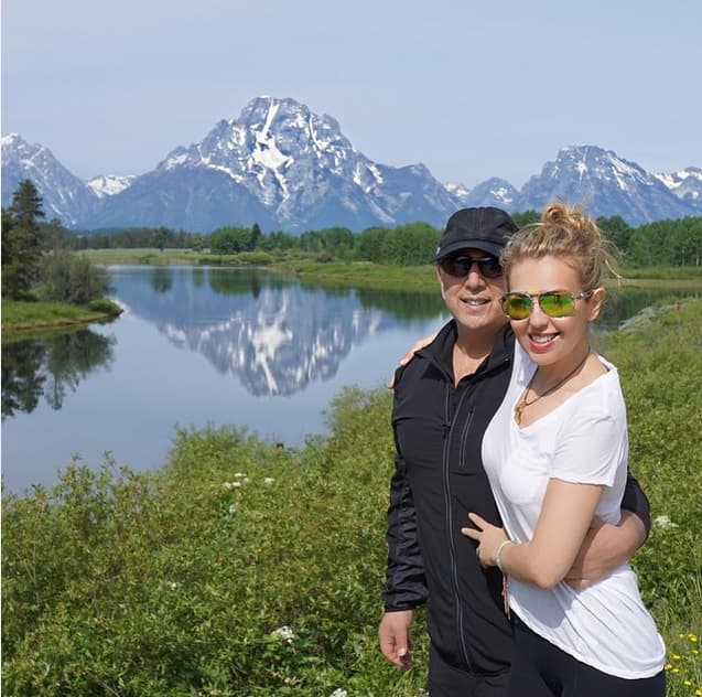 Eso sí, no dejó pasar las fotos del recuerdo. ¿Así o más enamorados?