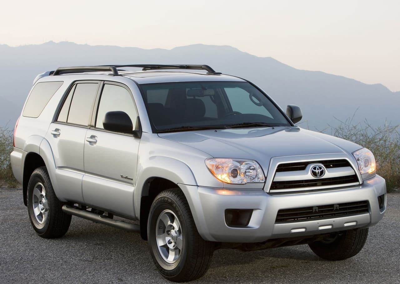 <h3 class="cms-H3-H3"><b>10 - Toyota 4Runner</b></h3>
<br>
<br>
<b>Porcentaje de dueños que mantuvieron el vehículo por más de 15 años:</b> 11.80%
<br>
<b>Comparado al promedio:</b> 1.5x