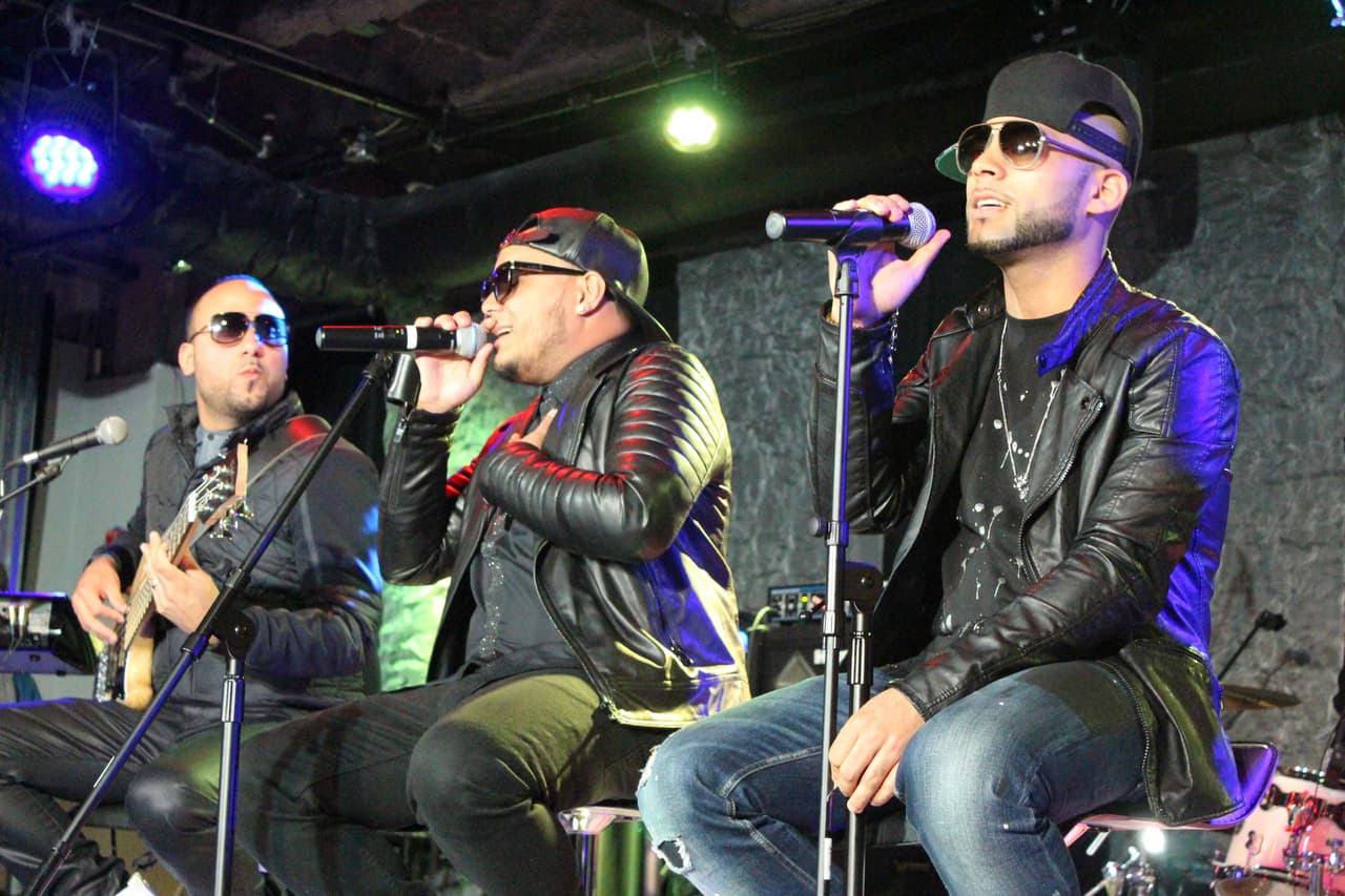 Pero la presentación apenas comenzaba y Bachata Heightz tenía muchas sorpresas preparadas para el público.