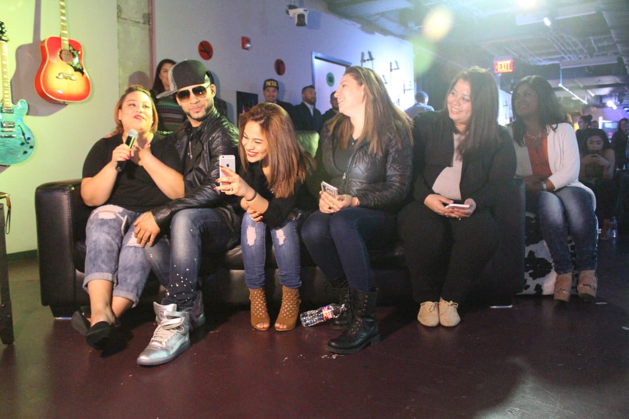 Jeffrey se mostró siempre atento al cariño de sus fans.