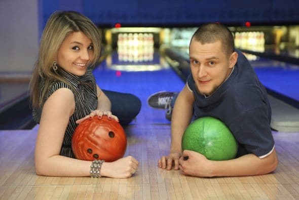 Checa los siguientes ‘tips’ para jugar mejor con el divertido 'bowling'.