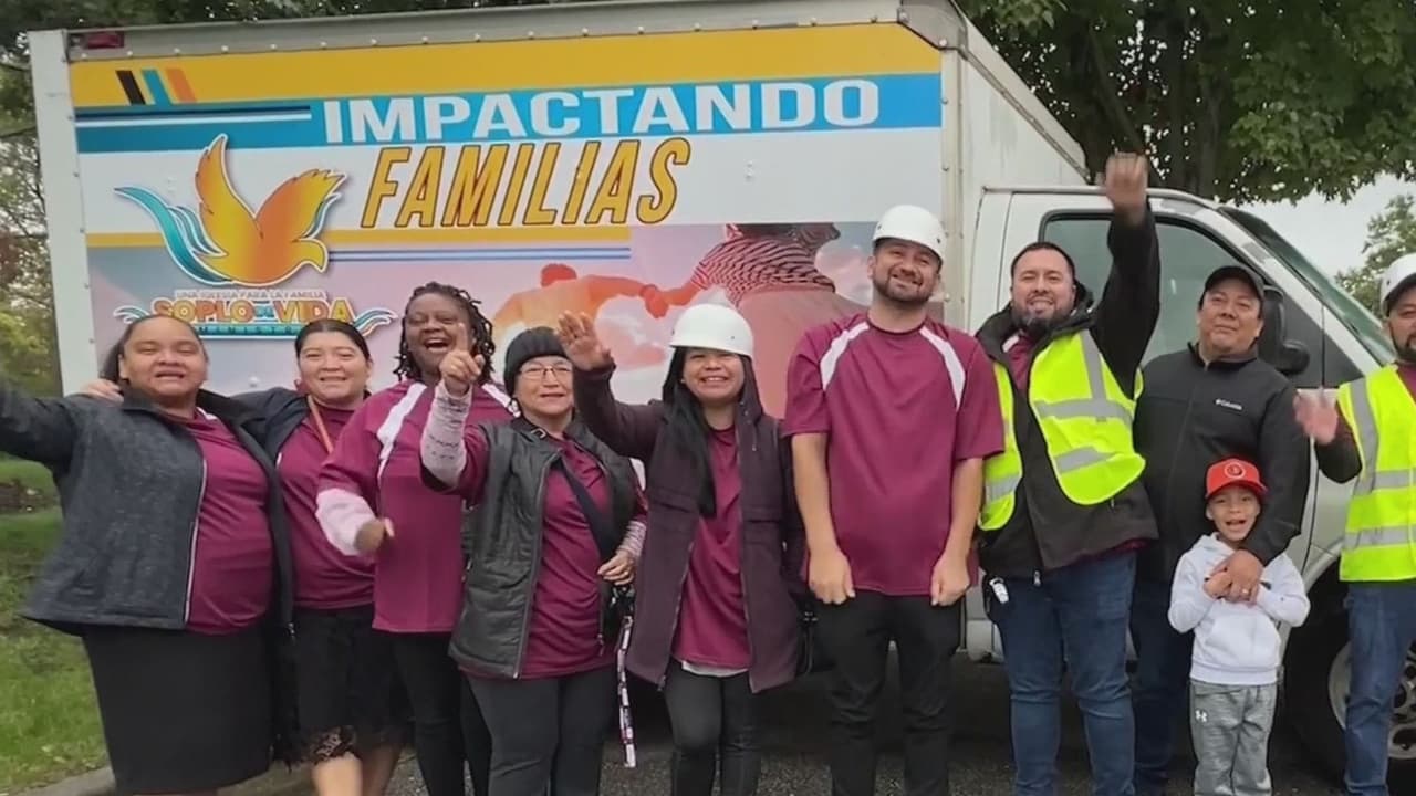 Esta iglesia ayuda a familias de escasos recursos a amueblar sus viviendas