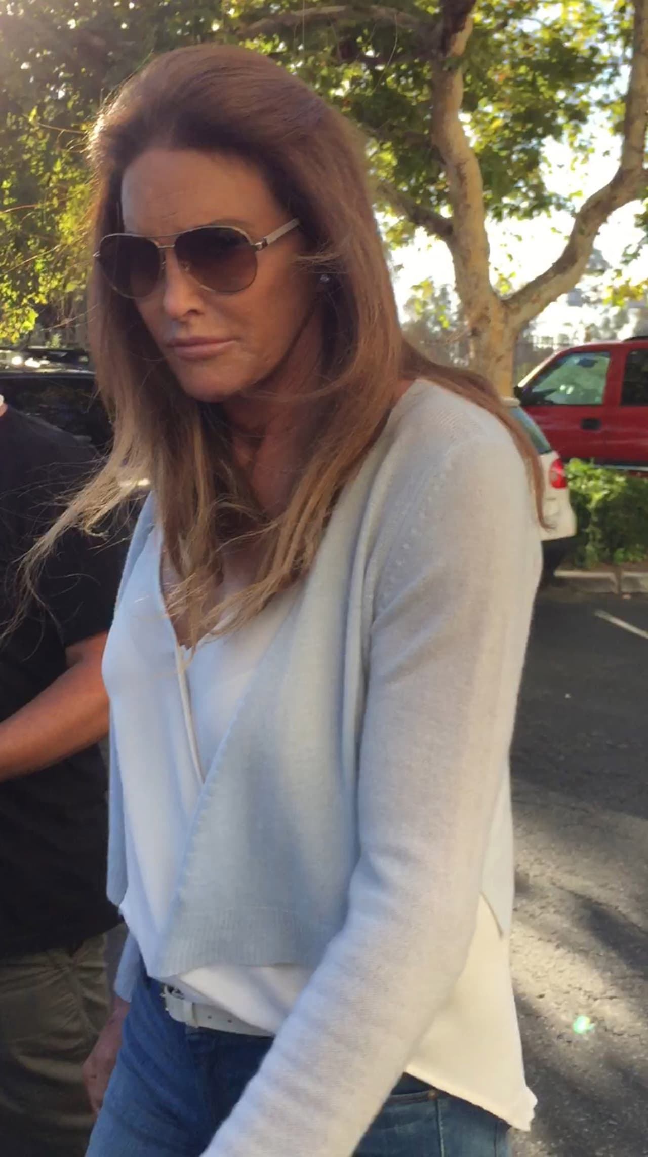 Caitlyn Jenner se relaja yendo al cine.
