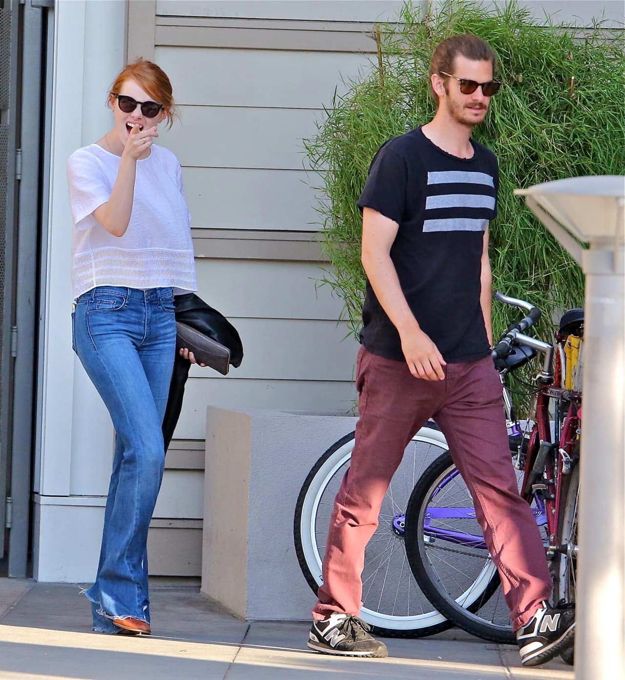 ¿No que habían tronado? Andrew Garfield y Emma Stone otra vez pillados en pleno 'date'.