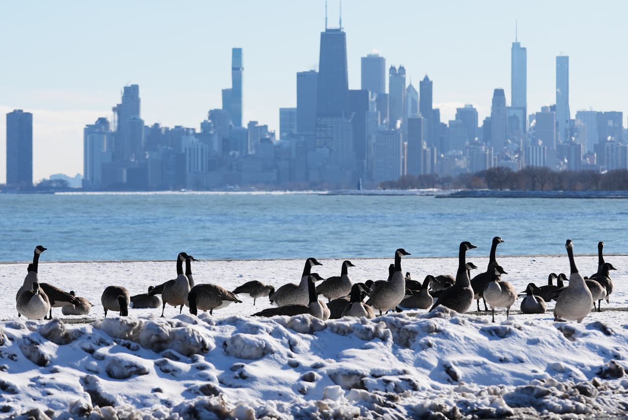 Vigilancia por frío extremo en Chicago: sensaciones térmicas podrían alcanzar hasta -35 grados
