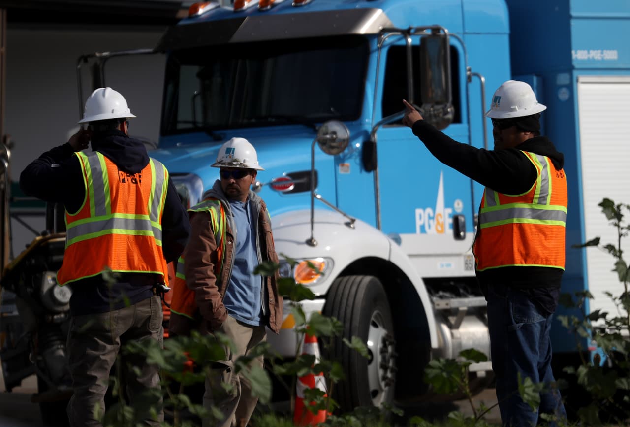 PG&E quiere cambiar las tarifas de electricidad. ¿Me afecta o me beneficia?