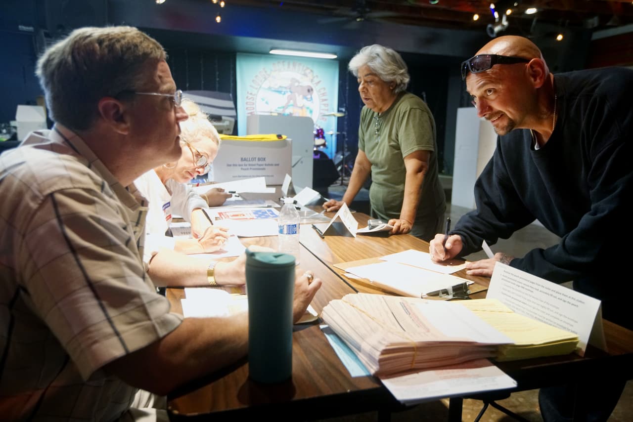 <b>2. Registro hasta el cierre de urnas: </b>Por primera vez en California los votantes pueden registrarse hasta el último momento. Es llamado voto "condicional" o "provisional" porque estas papeletas solo serán contadas cuando se compruebe la elegibilidad de esa persona para votar.