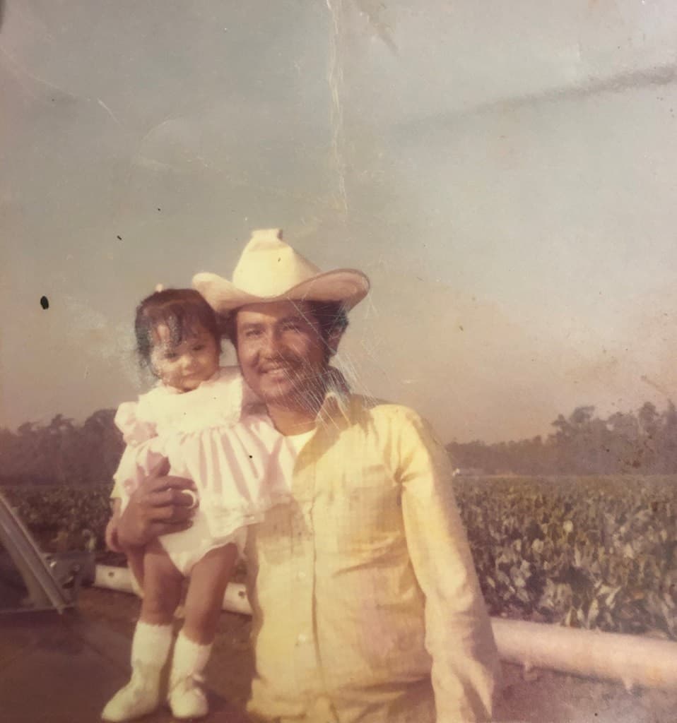 “Sin amor no hay nada”, asegura la hispana reconociendo que la educación es básica para triunfar en la vida, pero el amor, cariño y protección de sus padres la impulsaron desde pequeña a lograr sus metas.