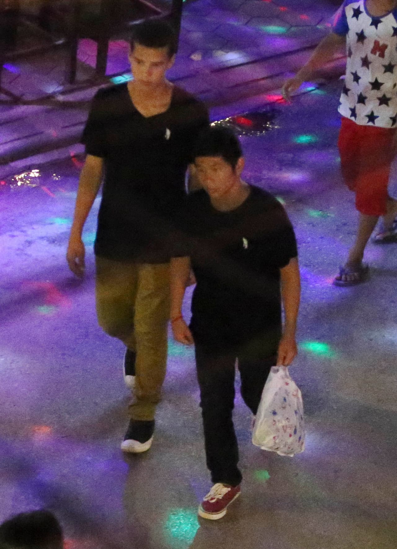 ¿Dónde habrán estado los papás de los Jolie-Pitt?