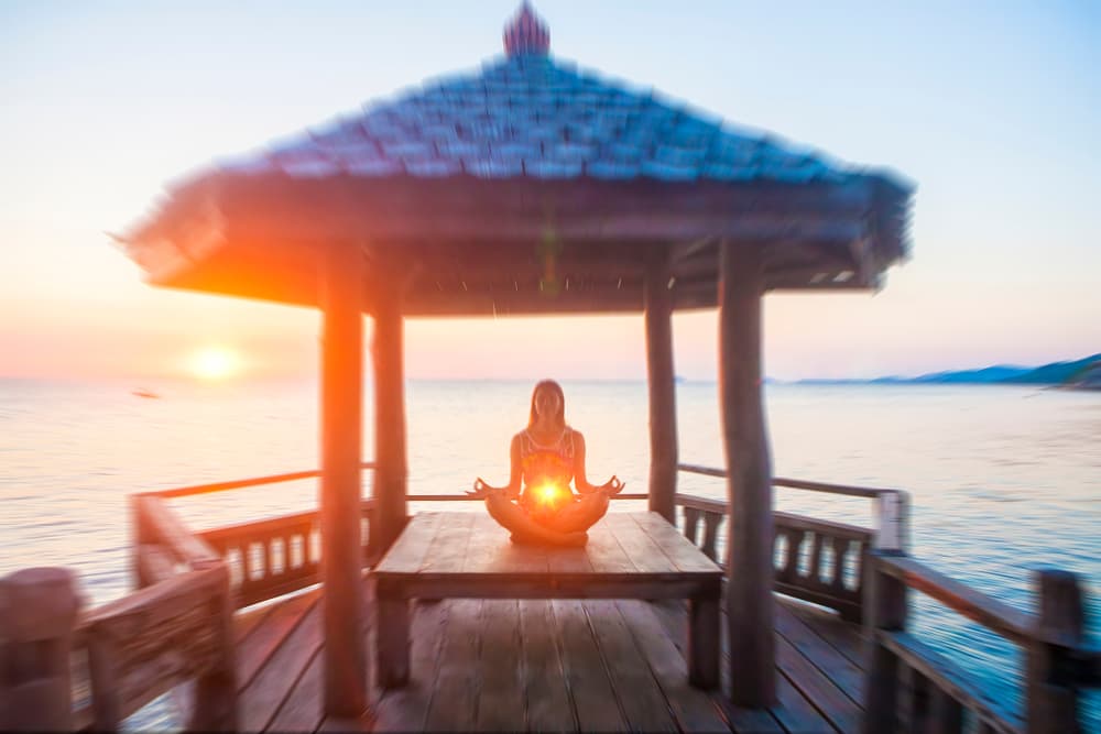 <h3 class="cms-H3-H3">Chakra del sacro<i> </i></h3>
<br>
<br>El chakra del sacro gestiona todo lo que tiene que ver con la relación que tenemos con nosotros mismos y con nuestro poder personal. Ayuda a regular el autoestima y libertad.