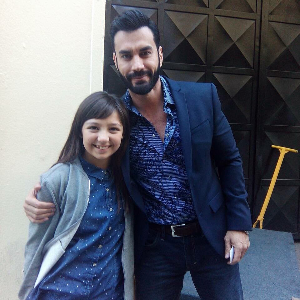 Por ese motivo continuó preparándose y abriéndose camino en las telenovelas. Aquí con el actor David Zepeda.