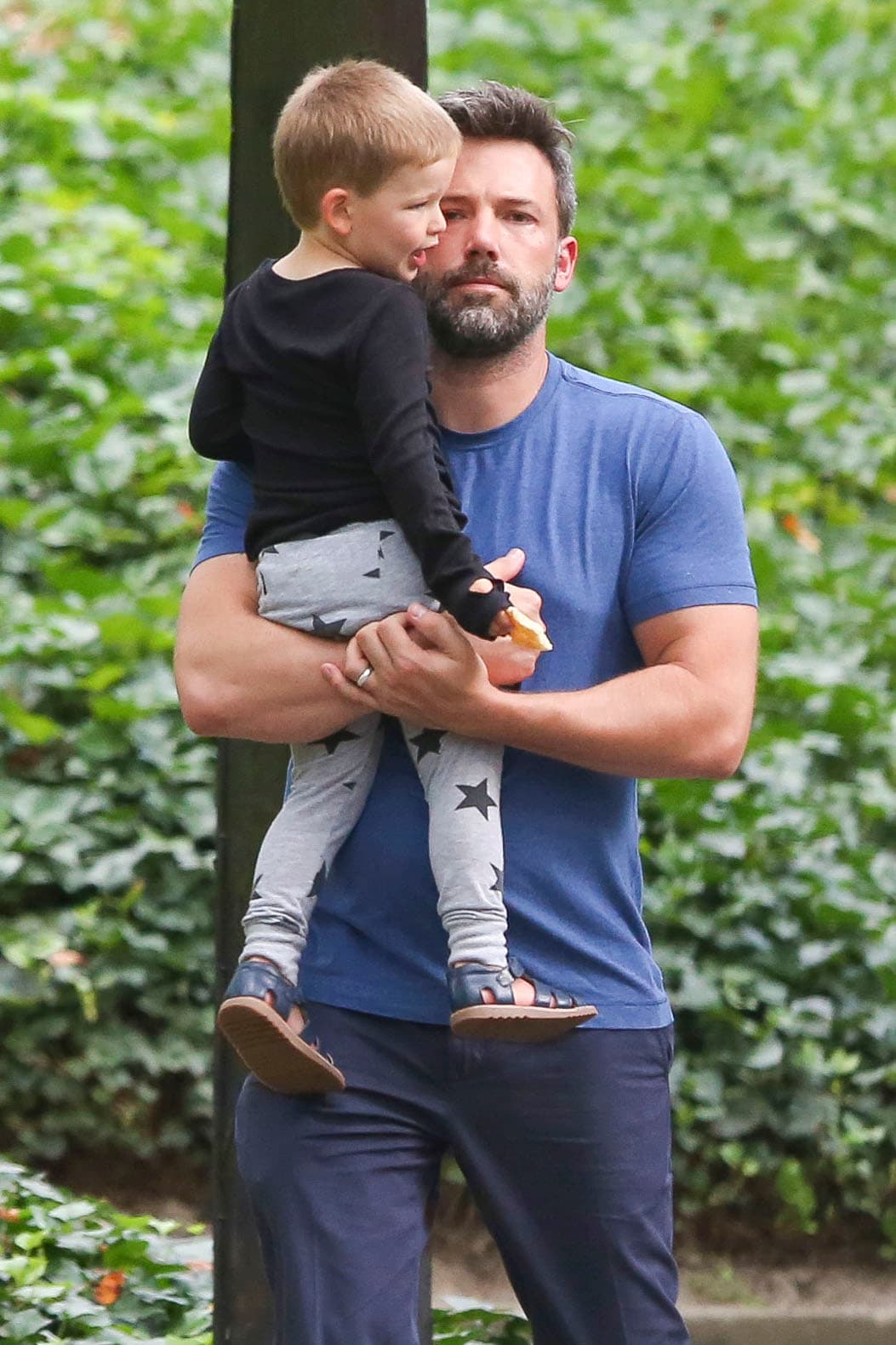 Ben y Samuel de paseo.